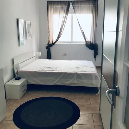 Seaview Apartment
